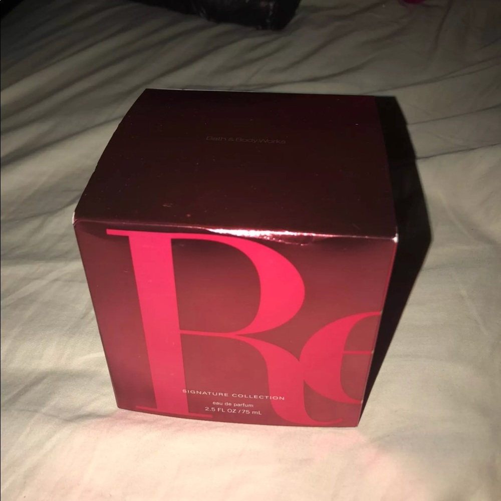 Bath and body works Forever Red